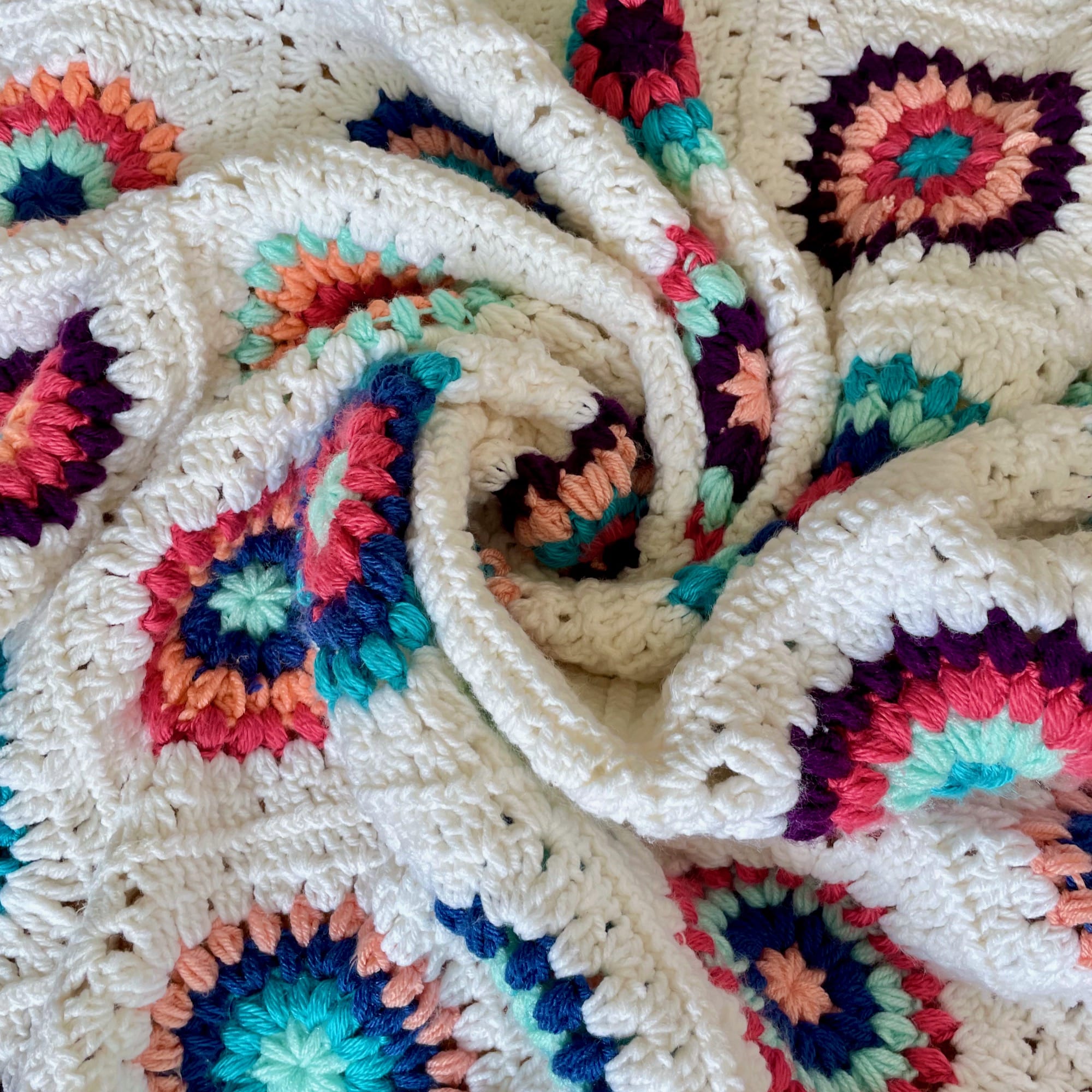 The Easy Peasy Blanket: How To Crochet A Snug Granny Square